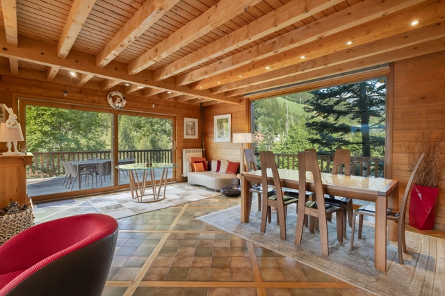 5 Bedroom(s) - 6 Bathroom(s) - 0 m² land for sale in Hautes-Alpes, Provence-Alpes-Côte-d'Azur, France - FrenchPropertyPortal.com Southern Alps for sale for 2,900,000€ in Hautes-Alpes, Provence-Alpes-Côte-d'Azur