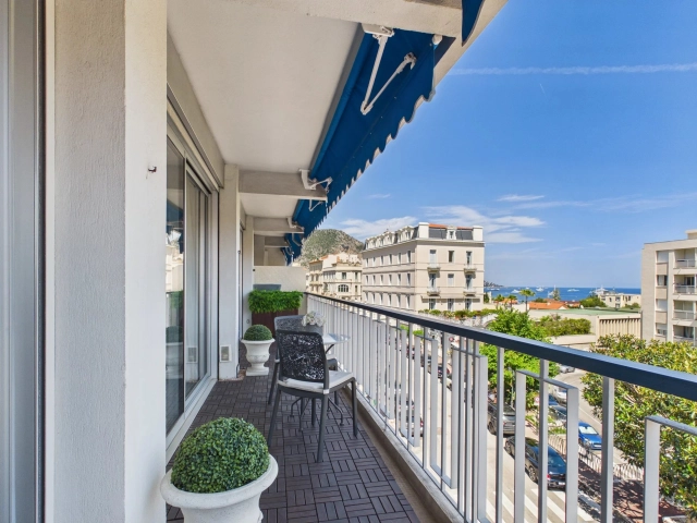 2 Bedroom(s) - 2 Bathroom(s) - 0 m² land for sale in Alpes-Maritimes, Provence-Alpes-Côte-d'Azur, France - FrenchPropertyPortal.com Villefranche, Cap Ferrat Area for sale for 920,000€ in Alpes-Maritimes, Provence-Alpes-Côte-d'Azur