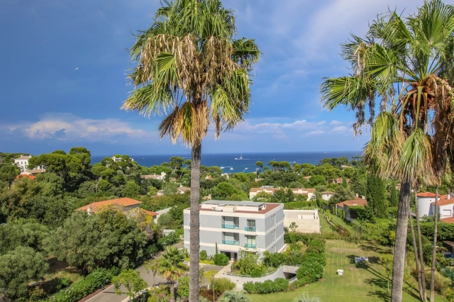 Antibes Area for sale for 3,675,000&euro; in Alpes-Maritimes, Provence-Alpes-Côte-d'Azur