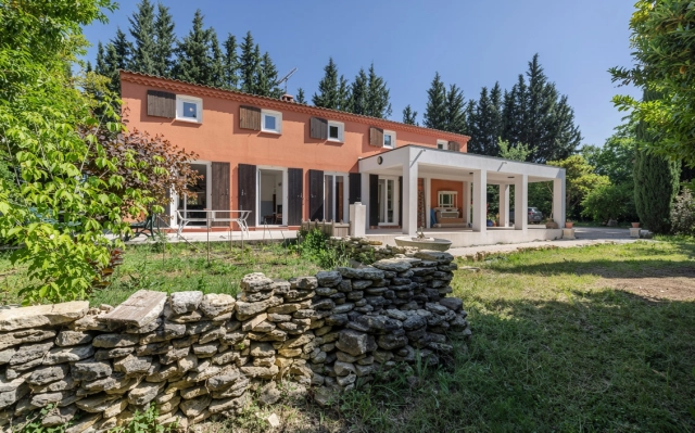 Aix en Provence Area for sale for 1,140,000&euro; in Bouches-du-Rhône, Provence-Alpes-Côte-d'Azur