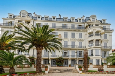 5 Bedroom(s) - 2 Bathroom(s) - 0 m² land for sale in Alpes-Maritimes, Provence-Alpes-Côte-d'Azur, France - FrenchPropertyPortal.com Cannes Area for sale for 1,750,000€ in Alpes-Maritimes, Provence-Alpes-Côte-d'Azur