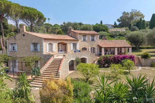 6 Bedroom(s) - 6 Bathroom(s) - 3,090m² land for sale in Alpes-Maritimes, Provence-Alpes-Côte-d'Azur, France - FrenchPropertyPortal.com Antibes Area for sale for 13,800,000€ in Alpes-Maritimes, Provence-Alpes-Côte-d'Azur