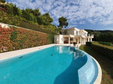 Menton, Cap Martin Area for sale for 7,300,000&euro; in Alpes-Maritimes, Provence-Alpes-Côte-d'Azur