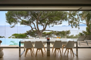 4 Bedroom(s) - 3 Bathroom(s) - 1,709m² land for sale in Var, Provence-Alpes-Côte-d\'Azur, France - FrenchPropertyPortal.com Provence Coast (Cassis to Cavalaire) for sale for 6,240,000€ in Var, Provence-Alpes-Côte-d\'Azur