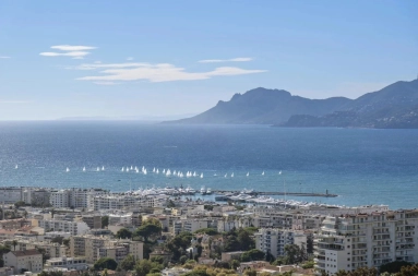 3 Bedroom(s) - 3 Bathroom(s) - 0 m² land for sale in Alpes-Maritimes, Provence-Alpes-Côte-d'Azur, France - FrenchPropertyPortal.com Cannes Area for sale for 2,590,000€ in Alpes-Maritimes, Provence-Alpes-Côte-d'Azur