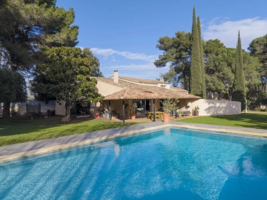 4 Bedroom(s) - 3 Bathroom(s) - 3,080m² land for sale in Var, Provence-Alpes-Côte-d\'Azur, France - FrenchPropertyPortal.com Provence Coast (Cassis to Cavalaire) for sale for 1,390,000€ in Var, Provence-Alpes-Côte-d\'Azur