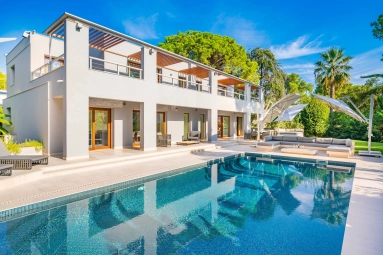 5 Bedroom(s) - 5 Bathroom(s) - 1,840m² land for sale in Alpes-Maritimes, Provence-Alpes-Côte-d'Azur, France - FrenchPropertyPortal.com Villefranche, Cap Ferrat Area for sale for 15,750,000€ in Alpes-Maritimes, Provence-Alpes-Côte-d'Azur