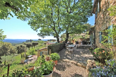 5 Bedroom(s) - 3 Bathroom(s) - 22,480m² land for sale in Var, Provence-Alpes-Côte-d\'Azur, France - FrenchPropertyPortal.com Var Countryside (Fayence, Lorgues, Cotignac) for sale for 1,295,000€ in Var, Provence-Alpes-Côte-d\'Azur