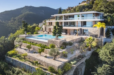 7 Bedroom(s) - 7 Bathroom(s) - 2,600m² land for sale in Alpes-Maritimes, Provence-Alpes-Côte-d'Azur, France - FrenchPropertyPortal.com Cannes Area for sale for 15,225,000€ in Alpes-Maritimes, Provence-Alpes-Côte-d'Azur