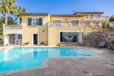 4 Bedroom(s) - 3 Bathroom(s) - 3,212m² land for sale in Alpes-Maritimes, Provence-Alpes-Côte-d'Azur, France - FrenchPropertyPortal.com Cannes Area for sale for 950,000€ in Alpes-Maritimes, Provence-Alpes-Côte-d'Azur