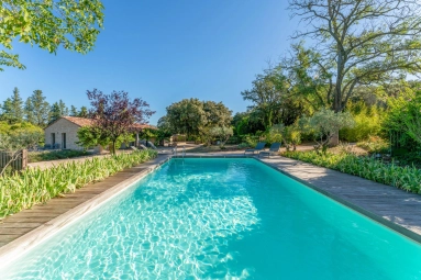 5 Bedroom(s) - 3 Bathroom(s) - 9,636m² land for sale in Bouches-du-Rhône, Provence-Alpes-Côte-d'Azur, France - FrenchPropertyPortal.com Alpilles (Saint Remy, Maussane, Arles) for sale for 1,690,000€ in Bouches-du-Rhône, Provence-Alpes-Côte-d'Azur