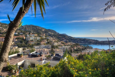 4 Bedroom(s) - 4 Bathroom(s) - 1,000m² land for sale in Alpes-Maritimes, Provence-Alpes-Côte-d'Azur, France - FrenchPropertyPortal.com Villefranche, Cap Ferrat Area for sale for 3,200,000€ in Alpes-Maritimes, Provence-Alpes-Côte-d'Azur