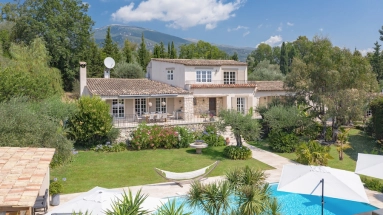 5 Bedroom(s) - 4 Bathroom(s) - 3,000m² land for sale in Alpes-Maritimes, Provence-Alpes-Côte-d'Azur, France - FrenchPropertyPortal.com Mougins, Valbonne, Grasse Area for sale for 2,390,000€ in Alpes-Maritimes, Provence-Alpes-Côte-d'Azur