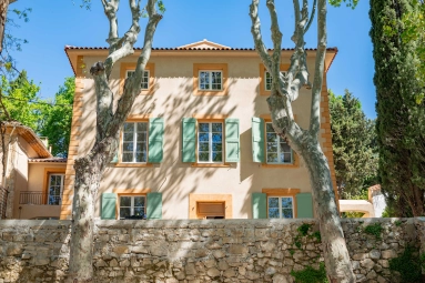 Aix en Provence Area for sale for 775,000&euro; in Bouches-du-Rhône, Provence-Alpes-Côte-d'Azur