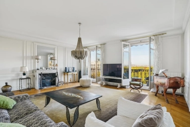 Golden Triangle - Trocadéro (8th - 16th) for sale for 3,700,000&euro; in Paris, Ile-de-France