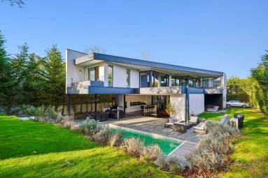 Paris Suburbs for sale for 3,550,000&euro; in Paris, Ile-de-France