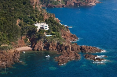 6 Bedroom(s) - 5 Bathroom(s) - 6,119m² land for sale in Alpes-Maritimes, Provence-Alpes-Côte-d'Azur, France - FrenchPropertyPortal.com Cannes Area for sale for 15,200,000€ in Alpes-Maritimes, Provence-Alpes-Côte-d'Azur