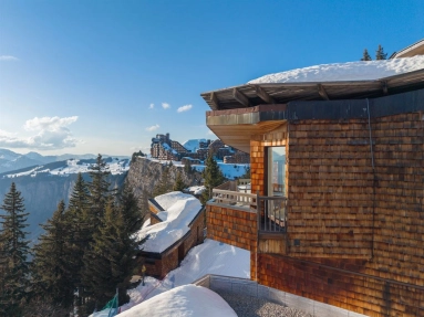 PORTES DU SOLEIL for sale for 2,590,000&euro; in Haute-Savoie, Rhône-Alpes