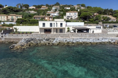 St Raphaël, Ste Maxime Area for sale for 10,780,000&euro; in Var, Provence-Alpes-Côte-d\'Azur