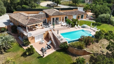 St. Tropez, Grimaud Area for sale for 3,255,000&euro; in Var, Provence-Alpes-Côte-d\'Azur