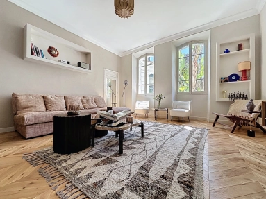 2 Bedroom(s) - 2 Bathroom(s) - 0 m² land for sale in Alpes-Maritimes, Provence-Alpes-Côte-d'Azur, France - FrenchPropertyPortal.com Cannes Area for sale for 890,000€ in Alpes-Maritimes, Provence-Alpes-Côte-d'Azur