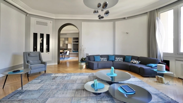 Golden Triangle - Trocadéro (8th - 16th) for sale for 4,400,000&euro; in Paris, Ile-de-France