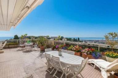 4 Bedroom(s) - 3 Bathroom(s) - 0 m² land for sale in Alpes-Maritimes, Provence-Alpes-Côte-d'Azur, France - FrenchPropertyPortal.com Nice Area for sale for 950,000€ in Alpes-Maritimes, Provence-Alpes-Côte-d'Azur