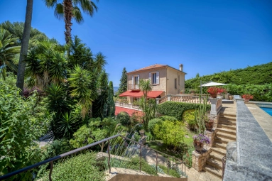 4 Bedroom(s) - 3 Bathroom(s) - 1,536m² land for sale in Alpes-Maritimes, Provence-Alpes-Côte-d'Azur, France - FrenchPropertyPortal.com Cannes Area for sale for 1,990,000€ in Alpes-Maritimes, Provence-Alpes-Côte-d'Azur