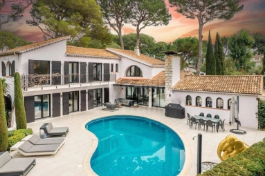 Antibes Area for sale for 4,700,000&euro; in Alpes-Maritimes, Provence-Alpes-Côte-d'Azur