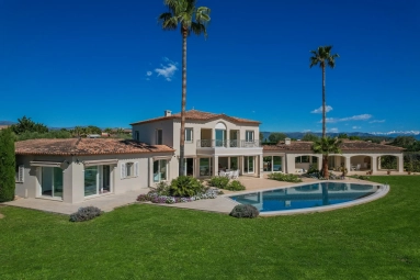4 Bedroom(s) - 4 Bathroom(s) - 4,864m² land for sale in Alpes-Maritimes, Provence-Alpes-Côte-d'Azur, France - FrenchPropertyPortal.com Mougins, Valbonne, Grasse Area for sale for 3,900,000€ in Alpes-Maritimes, Provence-Alpes-Côte-d'Azur