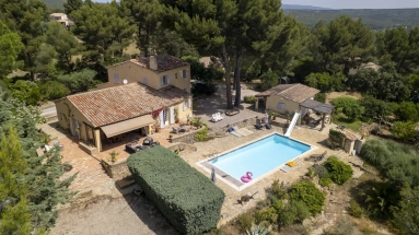 5 Bedroom(s) - 4 Bathroom(s) - 7,000m² land for sale in Var, Provence-Alpes-Côte-d\'Azur, France - FrenchPropertyPortal.com Provence Coast (Cassis to Cavalaire) for sale for 1,280,000€ in Var, Provence-Alpes-Côte-d\'Azur
