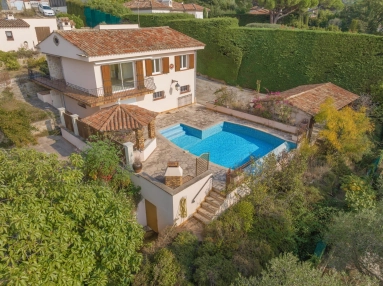 5 Bedroom(s) - 2 Bathroom(s) - 1,200m² land for sale in Alpes-Maritimes, Provence-Alpes-Côte-d'Azur, France - FrenchPropertyPortal.com Cannes Area for sale for 1,850,000€ in Alpes-Maritimes, Provence-Alpes-Côte-d'Azur