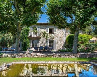 8 Bedroom(s) - 5 Bathroom(s) - 27,900m² land for sale in Alpes-Maritimes, Provence-Alpes-Côte-d'Azur, France - FrenchPropertyPortal.com Mougins, Valbonne, Grasse Area for sale for 3,800,000€ in Alpes-Maritimes, Provence-Alpes-Côte-d'Azur