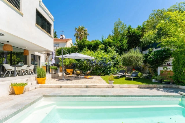 Marseille & Cote Bleu for sale for 1,395,000&euro; in Bouches-du-Rhône, Provence-Alpes-Côte-d'Azur