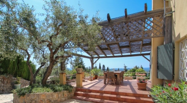 Var Countryside (Fayence, Lorgues, Cotignac) for sale for 745,000&euro; in Var, Provence-Alpes-Côte-d\'Azur