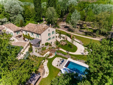 Avignon and North Provence for sale for 1,990,000&euro; in Drôme, Rhône-Alpes