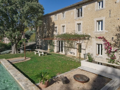6 Bedroom(s) - 5 Bathroom(s) - 1,000m² land for sale in Var, Provence-Alpes-Côte-d\'Azur, France - FrenchPropertyPortal.com Var Countryside (Fayence, Lorgues, Cotignac) for sale for 1,700,000€ in Var, Provence-Alpes-Côte-d\'Azur