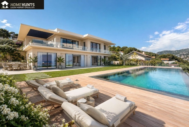 Nice Area for sale for 12,600,000&euro; in Alpes-Maritimes, Provence-Alpes-Côte-d'Azur