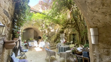 The Luberon / Vaucluse for sale for 1,275,000&euro; in Vaucluse, Provence-Alpes-Côte-d\'Azur