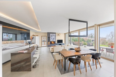 EVIAN / LAKE GENEVA for sale for 2,380,000&euro; in Haute-Savoie, Rhône-Alpes
