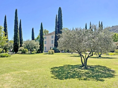Var Countryside (Fayence, Lorgues, Cotignac) for sale for 1,250,000&euro; in Var, Provence-Alpes-Côte-d\'Azur