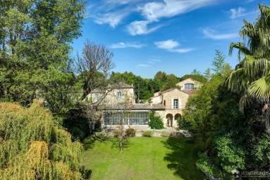 Avignon and North Provence for sale for 1,600,000&euro; in Var, Provence-Alpes-Côte-d\'Azur