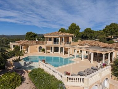 Provence Coast (Cassis to Cavalaire) for sale for 2,480,000&euro; in Var, Provence-Alpes-Côte-d\'Azur