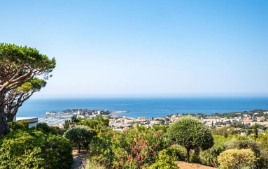 Provence Coast (Cassis to Cavalaire) for sale for 1,150,000&euro; in Var, Provence-Alpes-Côte-d\'Azur