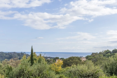 St. Tropez, Grimaud Area for sale for 1,495,000&euro; in Var, Provence-Alpes-Côte-d\'Azur