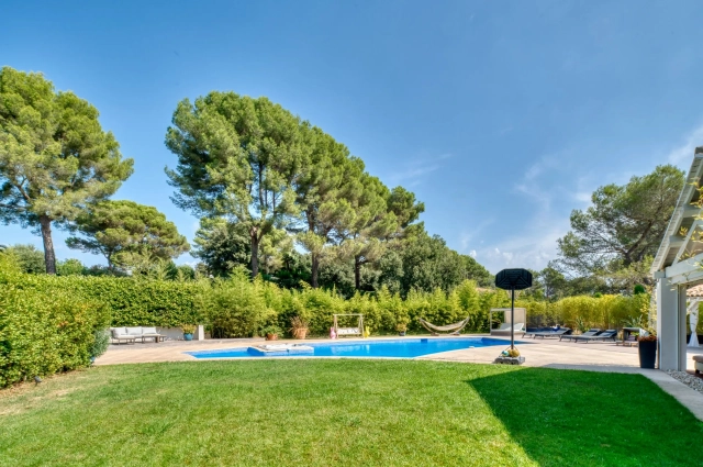 Mougins, Valbonne, Grasse Area for sale for 3,650,000&euro; in Alpes-Maritimes, Provence-Alpes-Côte-d'Azur