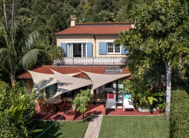 5 Bedroom(s) - 5 Bathroom(s) - 1,473m² land for sale in Alpes-Maritimes, Provence-Alpes-Côte-d'Azur, France - FrenchPropertyPortal.com Villefranche, Cap Ferrat Area for sale for 2,600,000€ in Alpes-Maritimes, Provence-Alpes-Côte-d'Azur