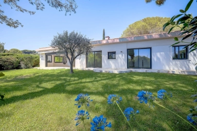 3 Bedroom(s) - 3 Bathroom(s) - 1,404m² land for sale in Alpes-Maritimes, Provence-Alpes-Côte-d'Azur, France - FrenchPropertyPortal.com Mougins, Valbonne, Grasse Area for sale for 1,690,000€ in Alpes-Maritimes, Provence-Alpes-Côte-d'Azur