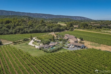 The Luberon / Vaucluse for sale for 2,500,000&euro; in Vaucluse, Provence-Alpes-Côte-d\'Azur