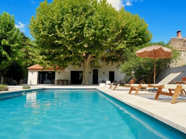 Alpilles (Saint Remy, Maussane, Arles) for sale for 998,000&euro; in Bouches-du-Rhône, Provence-Alpes-Côte-d'Azur